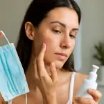 Come prevenire l’acne post mascherina? Gli accorgimenti professionali che evitano infiammazioni persistenti